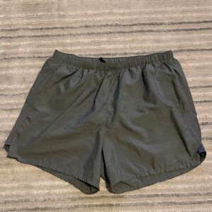 Nike Challenger 5 inch running shorts